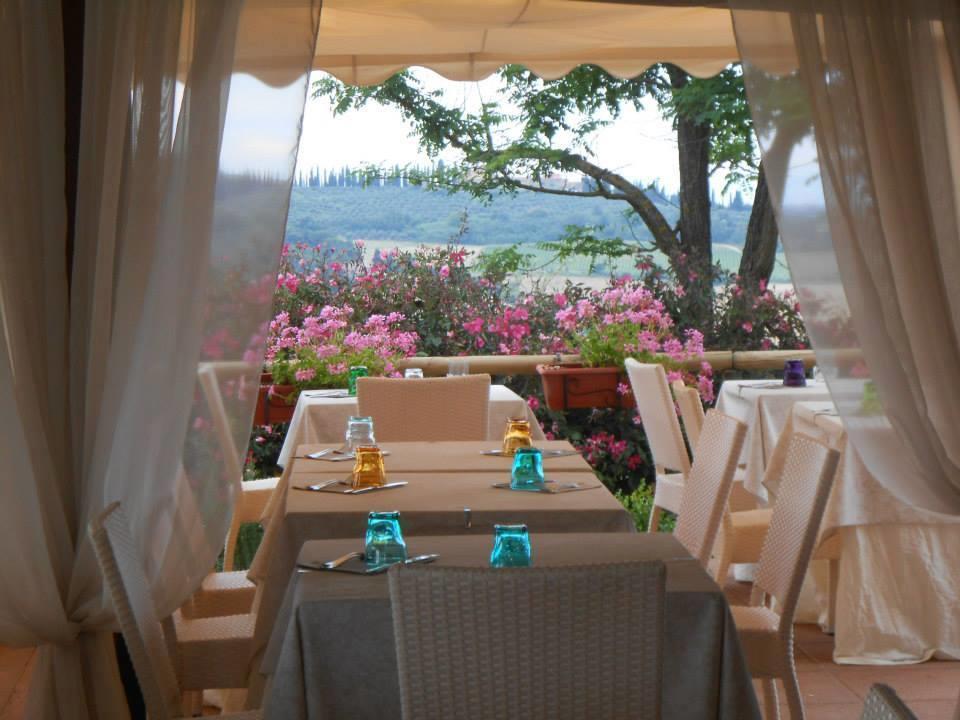 Taverna Di Bibbiano Коле Вал д'Елза Екстериор снимка